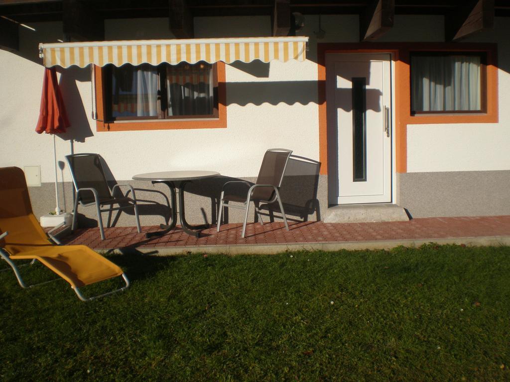 Appartment Sonnenschein อุทเทนดอร์ฟ ภายนอก รูปภาพ