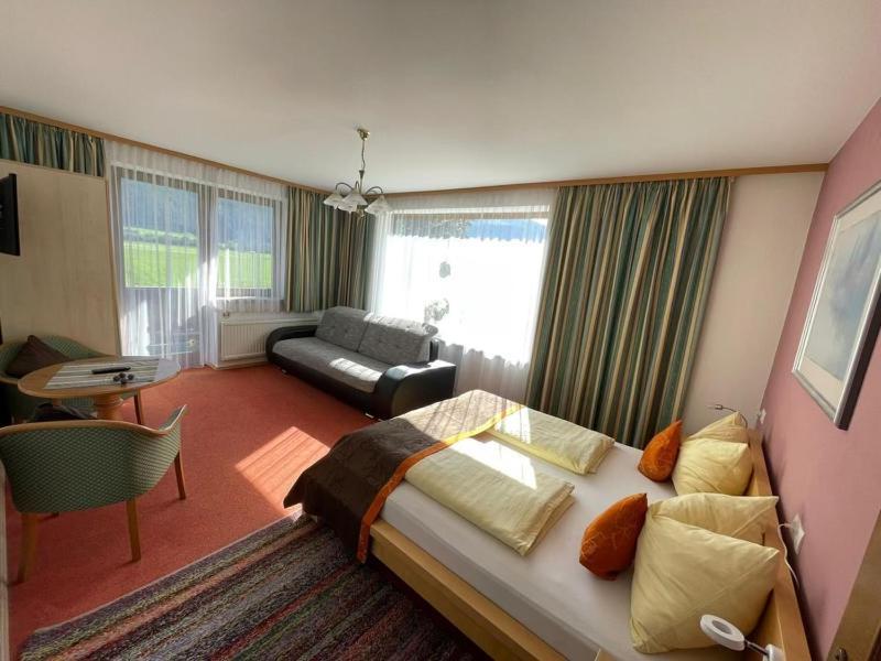 Appartment Sonnenschein อุทเทนดอร์ฟ ภายนอก รูปภาพ