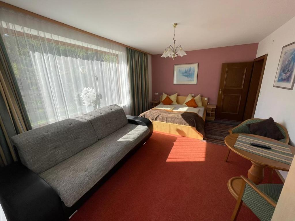 Appartment Sonnenschein อุทเทนดอร์ฟ ภายนอก รูปภาพ